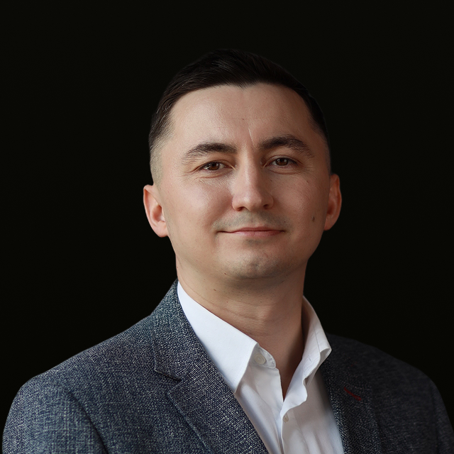 Дмитрий Марков